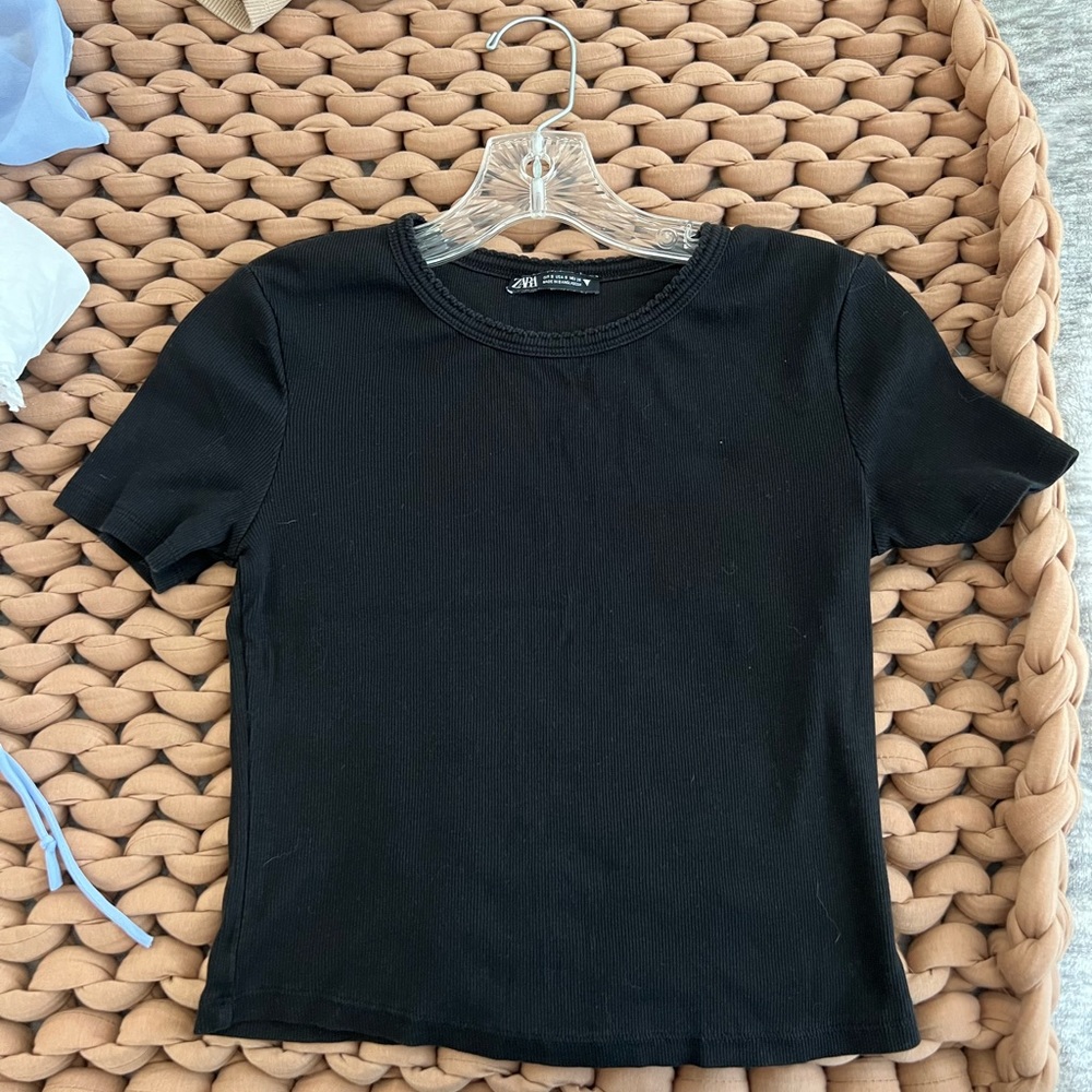 Black tee from Zara